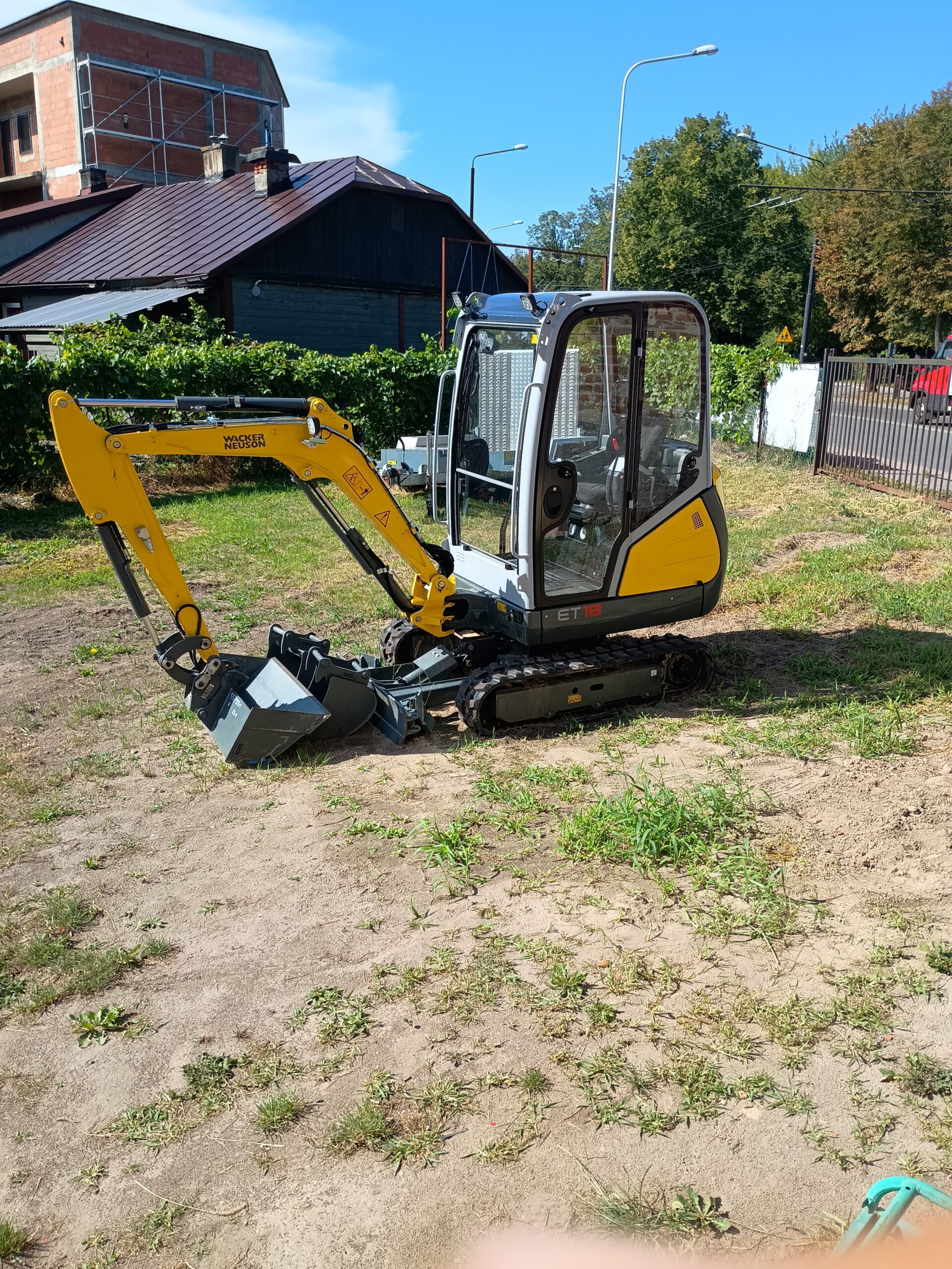 Minikoparka Wacker ET18 wynajem - obrazek 2